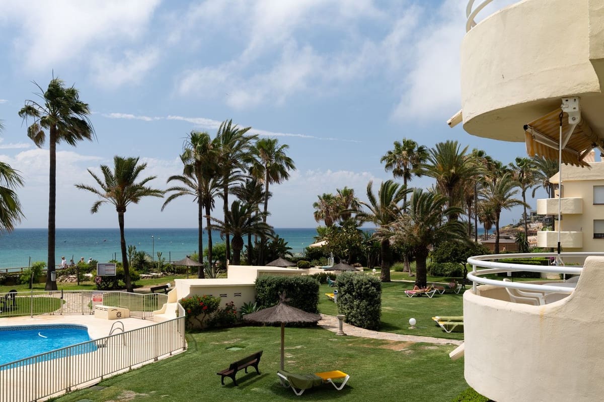 Apartamento de 2 habitaciones en La Cala de Mijas en venta - 545.000 € (Ref: 9916402)