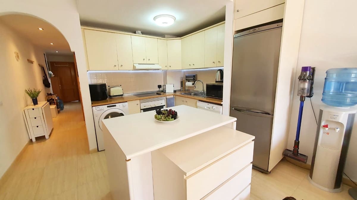 1 slaapkamer Appartement te koop in Fuengirola met garage - € 269.000 (Ref: 9921565)