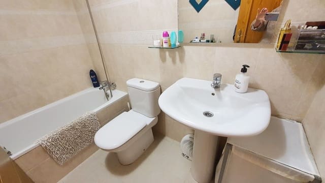 1 slaapkamer Appartement te koop in Los Pacos, Fuengirola - € 269.000 (Ref: 9921565)