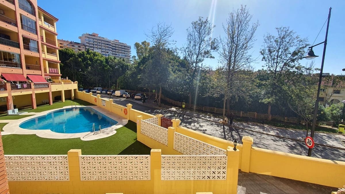 1 slaapkamer Appartement te koop in Fuengirola met garage - € 269.000 (Ref: 9921565)