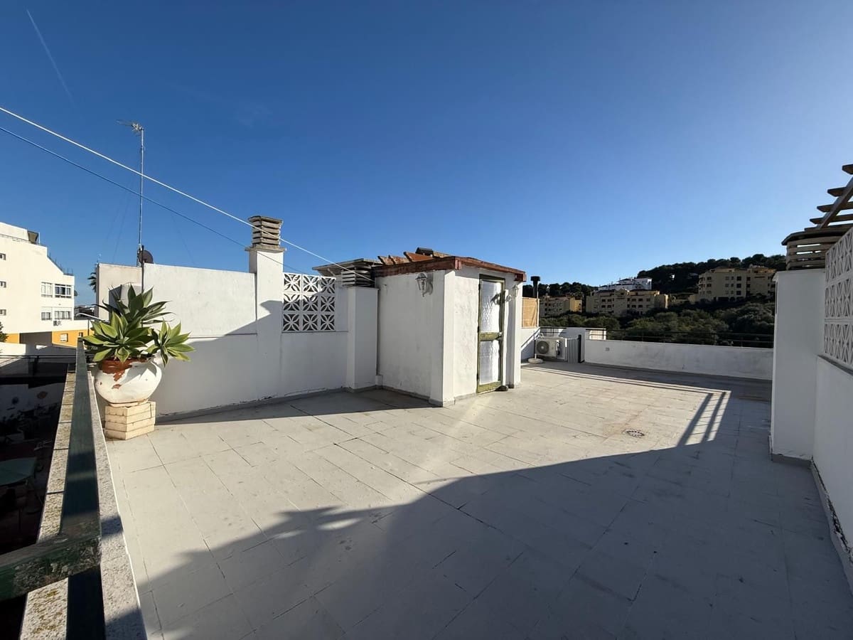 2 soverom Leilighet til salgs i Riviera del Sol - € 259 000 (Ref: 9923076)