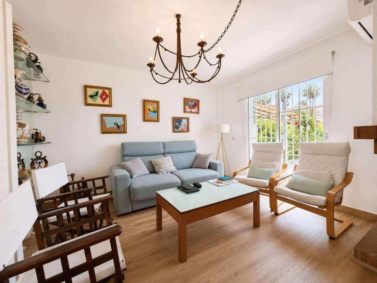 4 Zimmer Finca/Landgut zu verkaufen in La Cala de Mijas mit Garage - 525.000 € (Ref: 9923080)