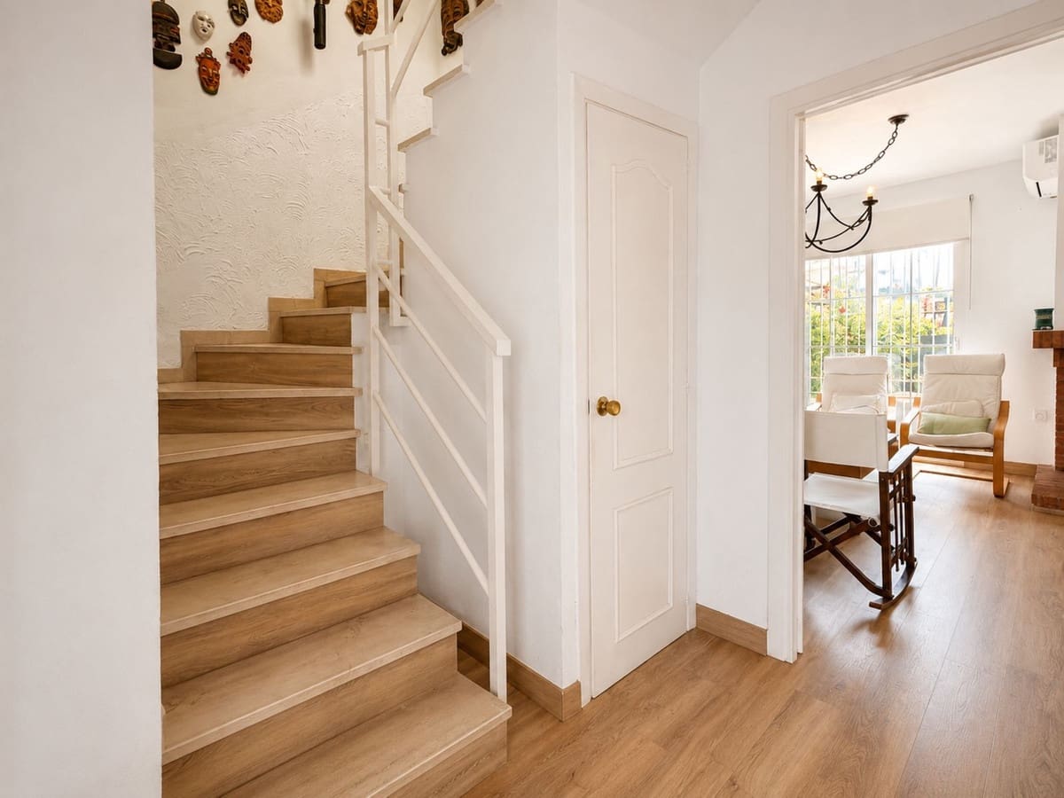 4 Zimmer Finca/Landgut zu verkaufen in La Cala de Mijas mit Garage - 525.000 € (Ref: 9923080)