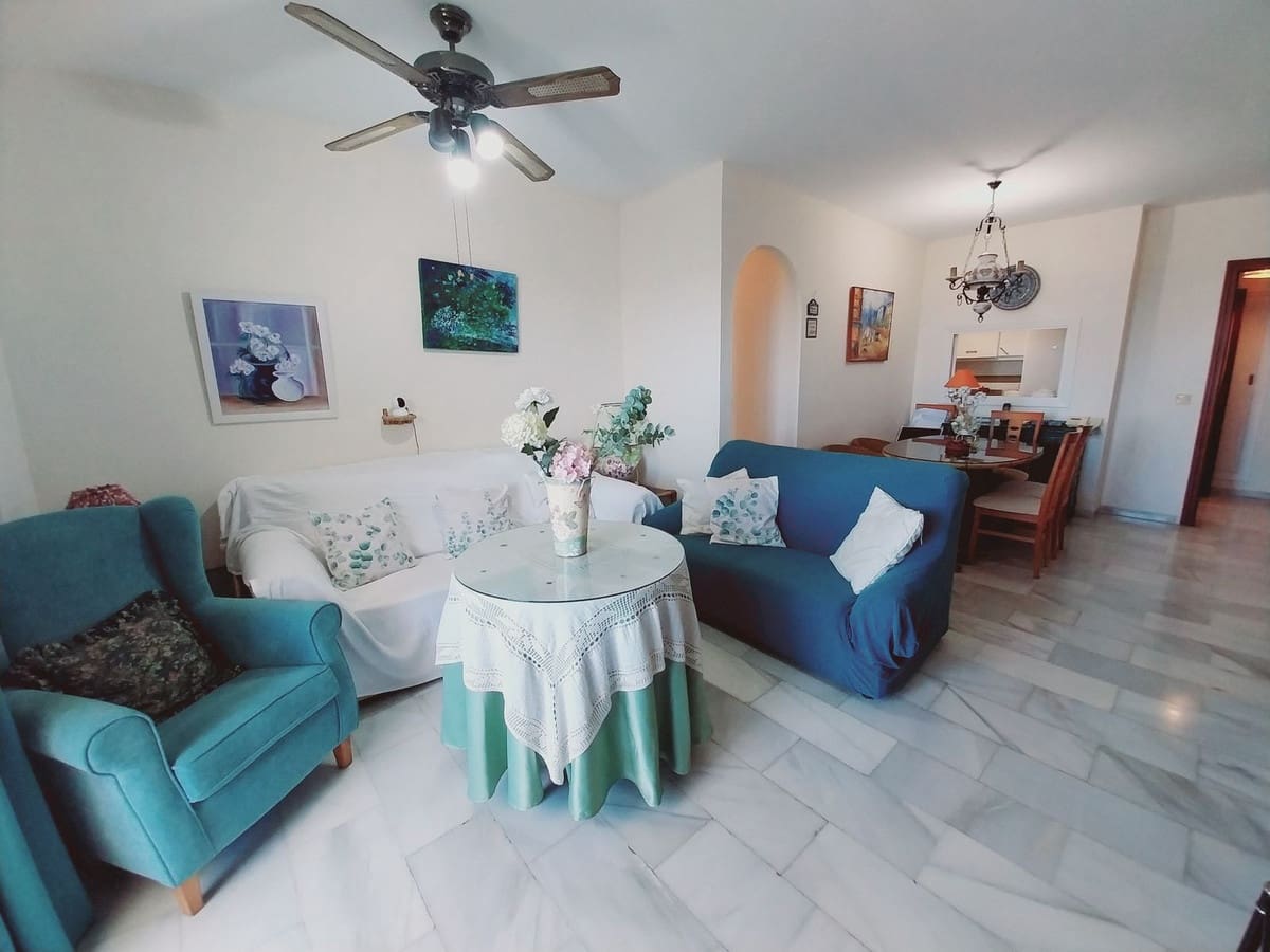 2 slaapkamer Appartement te koop in Calahonda - € 319.000 (Ref: 9923081)