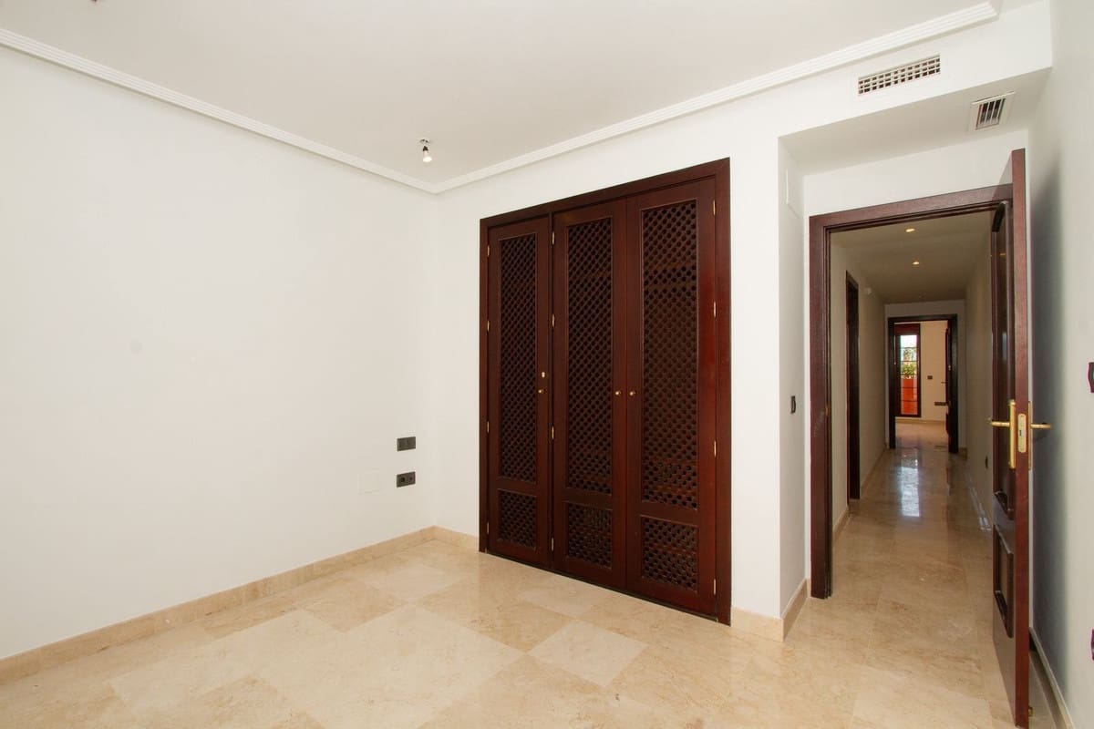 2 quarto Apartamento para venda em La Mairena com garagem - 365 000 € (Ref: 9923084)