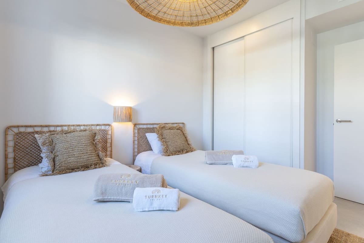 3 sypialnia Apartament na sprzedaż w Estepona z garażem - 570 000 € (Ref: 9928590)