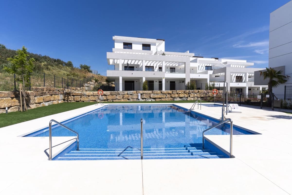 3 sypialnia Apartament na sprzedaż w Estepona z garażem - 570 000 € (Ref: 9928590)