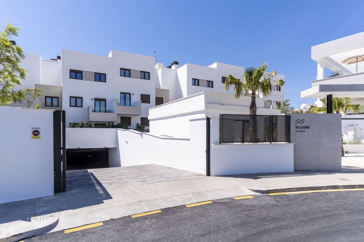 3 sypialnia Apartament na sprzedaż w Estepona z garażem - 570 000 € (Ref: 9928590)