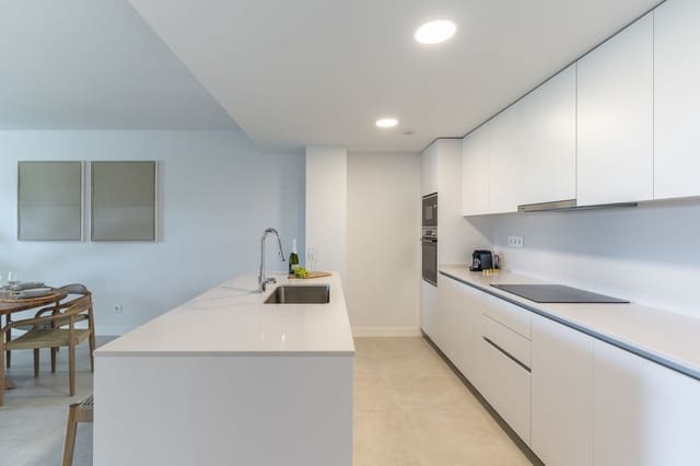 3 sypialnia Apartament na sprzedaż w Parque Central, Estepona z garażem - 570 000 € (Ref: 9928590)