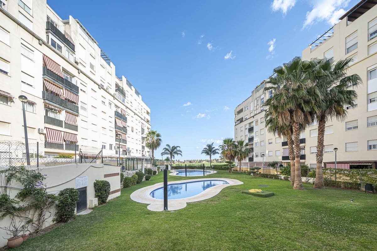 3 soverom Leilighet til salgs i Marbella - € 300 000 (Ref: 9928593)