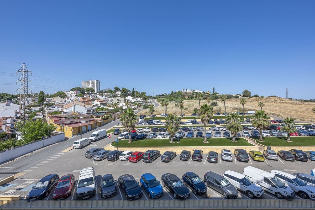 3 soverom Leilighet til salgs i Marbella - € 300 000 (Ref: 9928593)
