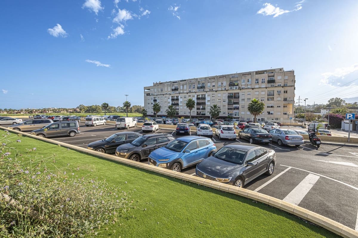 3 soverom Leilighet til salgs i Marbella - € 300 000 (Ref: 9928593)