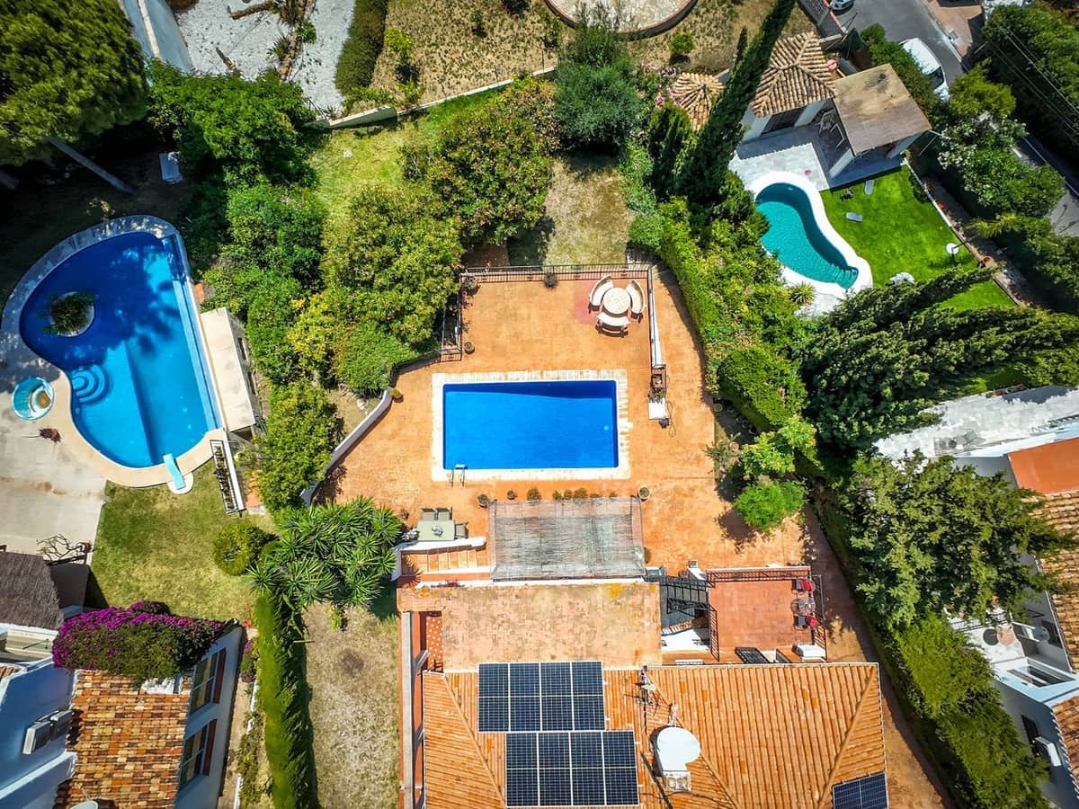 6 bedroom Villa for sale in Mijas - € 835,000 (Ref: 9930006)