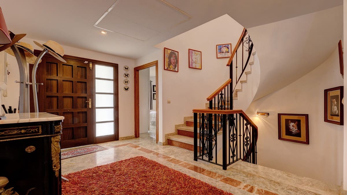5 chambre Villa/Maison à vendre à Casares - 1 150 000 € (Ref: 9930007)