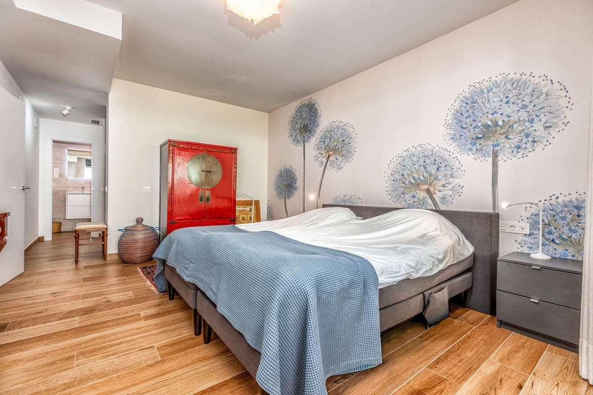 3 soveværelse Lejlighed til salg i Fuengirola med garage - € 1.395.000 (Ref: 9935356)