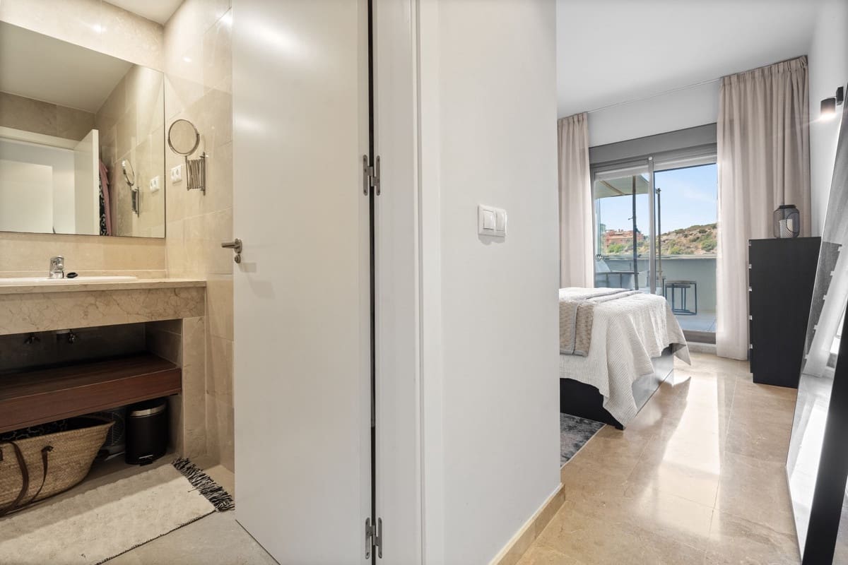 2 quarto Apartamento para venda em Manilva - 359 000 € (Ref: 9935359)