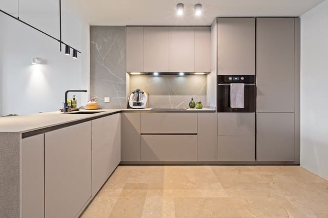 2 quarto Apartamento para venda em Manilva Pueblo, Manilva - 359 000 € (Ref: 9935359)