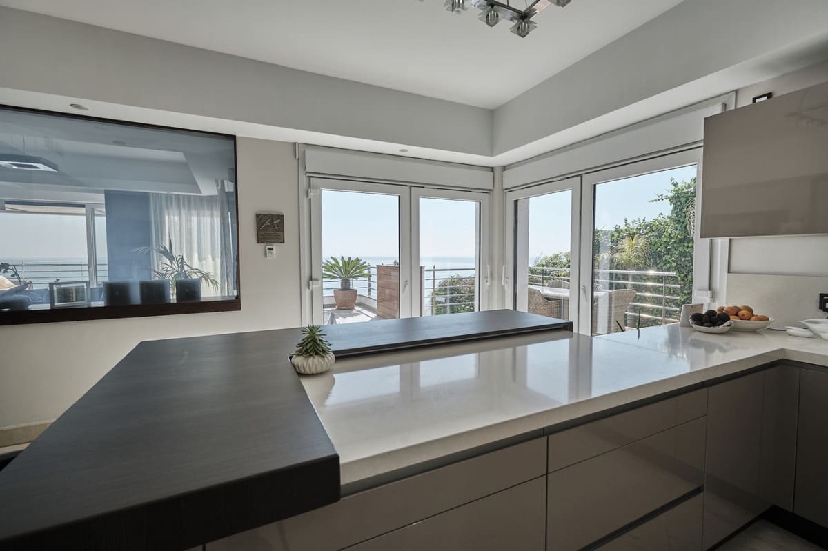 5 chambre Villa/Maison à vendre à Manilva - 2 995 000 € (Ref: 9935361)
