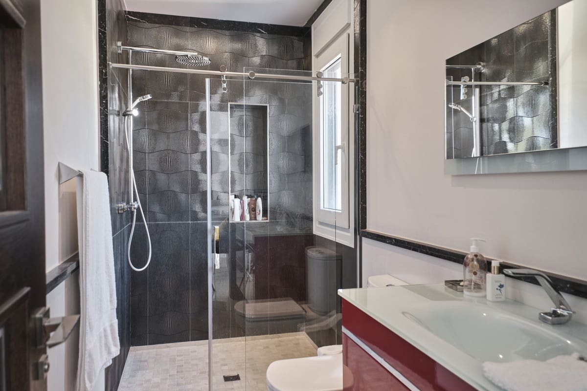 5 chambre Villa/Maison à vendre à Manilva - 2 995 000 € (Ref: 9935361)