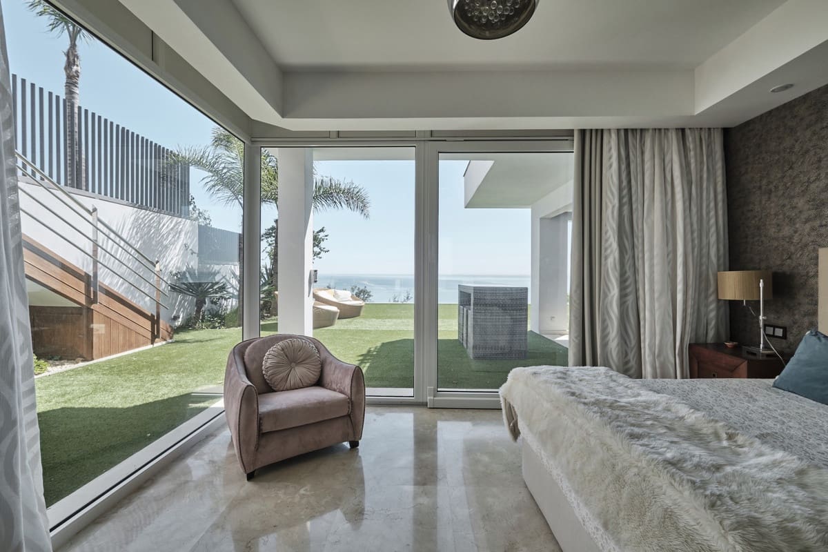 5 chambre Villa/Maison à vendre à Manilva - 2 995 000 € (Ref: 9935361)