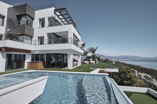 5 chambre Villa/Maison à vendre à Manilva Pueblo, Manilva - 2 995 000 € (Ref: 9935361)