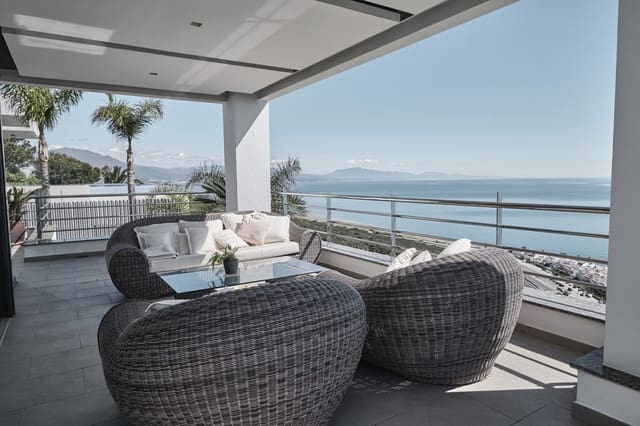 5 chambre Villa/Maison à vendre à Manilva Pueblo, Manilva - 2 995 000 € (Ref: 9935361)