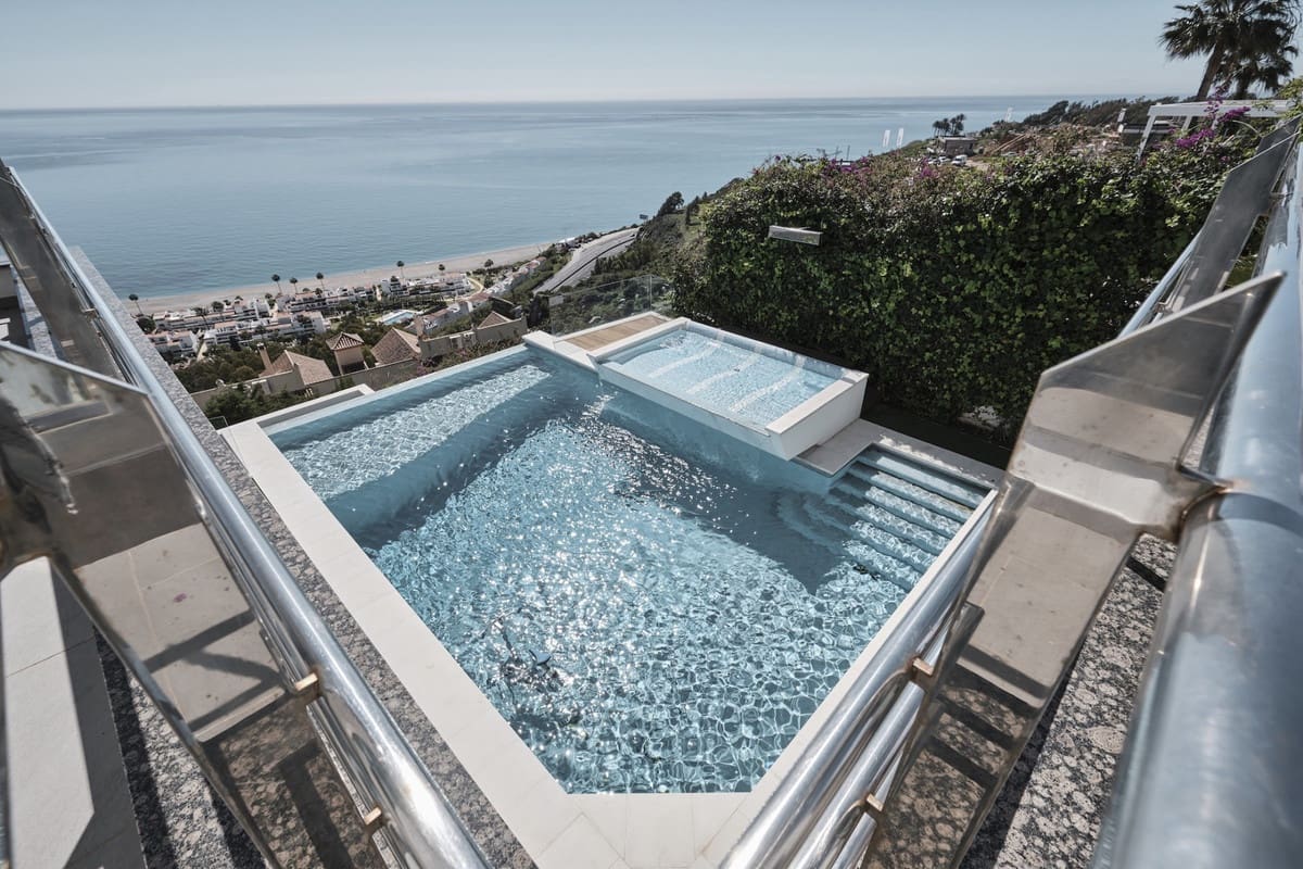 5 chambre Villa/Maison à vendre à Manilva - 2 995 000 € (Ref: 9935361)