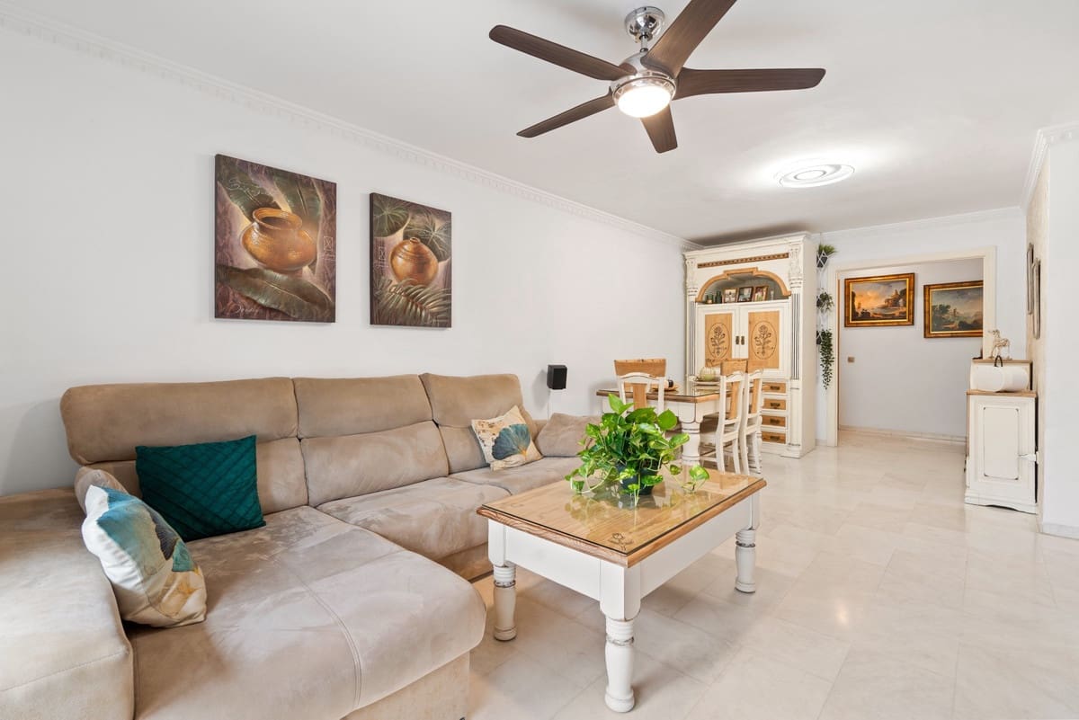 3 Zimmer Apartment zu verkaufen in Estepona - 475.000 € (Ref: 9935364)