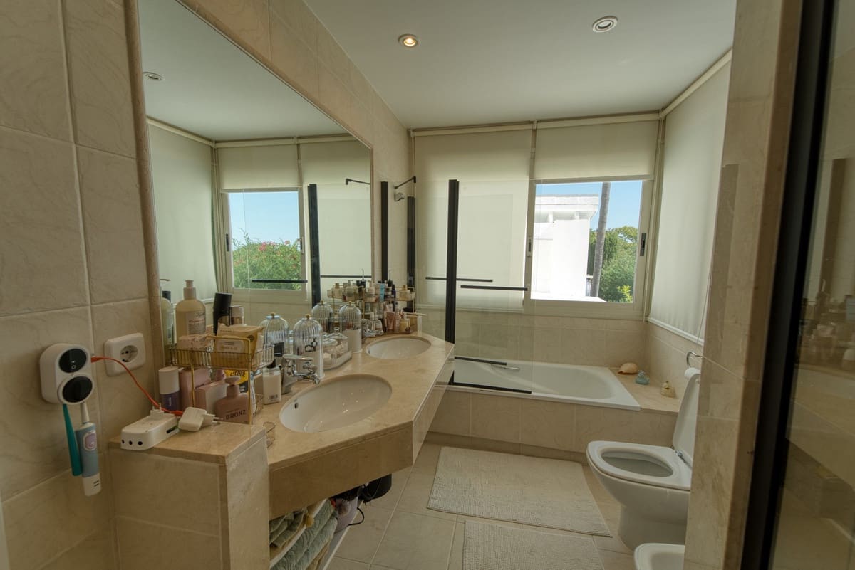 5 camera da letto Villa in vendita in Benahavis - 2.200.000 € (Rif: 9935366)