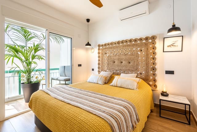 3 soveværelse Lejlighed til salg i Carvajal, Fuengirola - € 695.000 (Ref: 9937367)