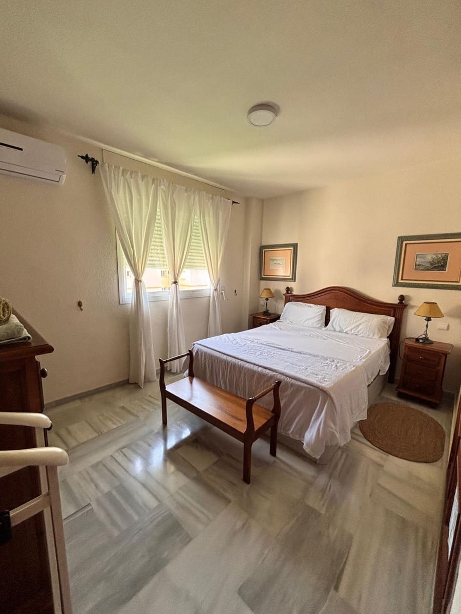 3 quarto Apartamento para venda em Marbella - 850 000 € (Ref: 9937375)