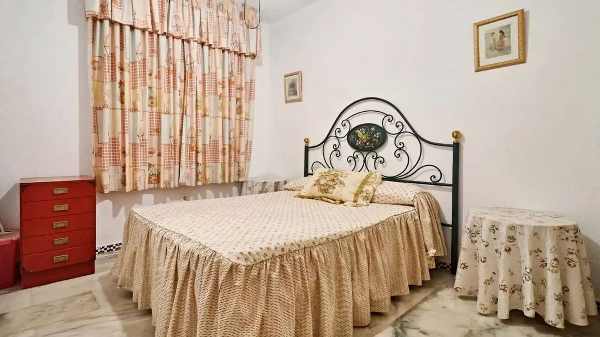 3 Zimmer Apartment zu verkaufen in Fuengirola mit Garage - 625.000 € (Ref: 9937380)