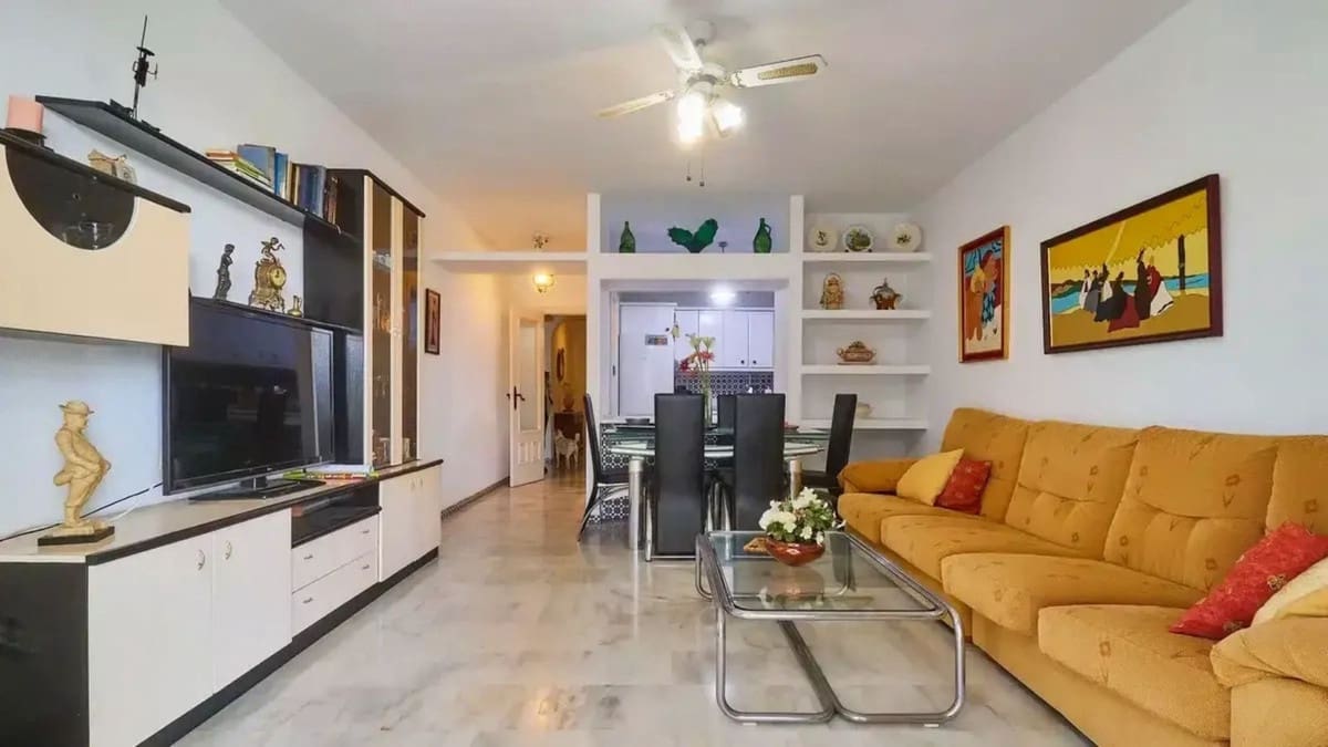3 Zimmer Apartment zu verkaufen in Fuengirola mit Garage - 625.000 € (Ref: 9937380)