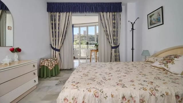3 Zimmer Apartment zu verkaufen in Castillo Sohail, Fuengirola mit Garage - 625.000 € (Ref: 9937380)