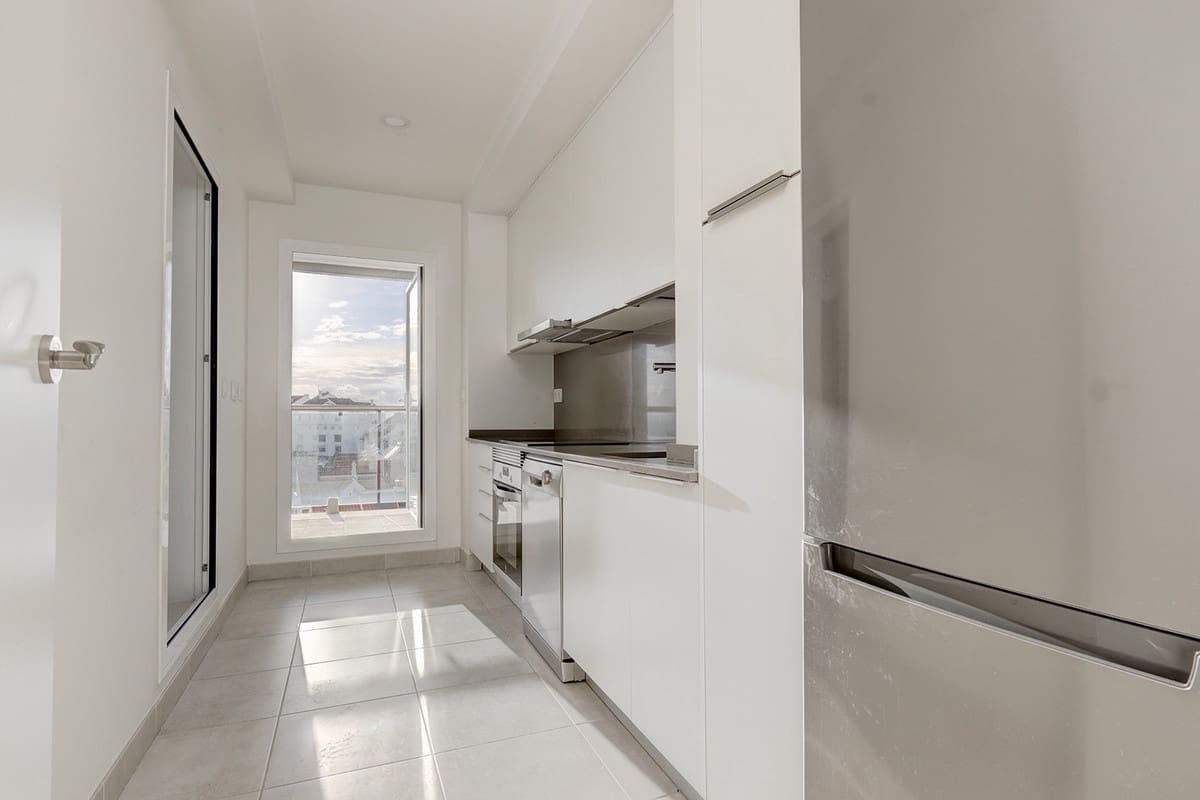 3 quarto Apartamento para venda em Estepona - 499 000 € (Ref: 9939181)