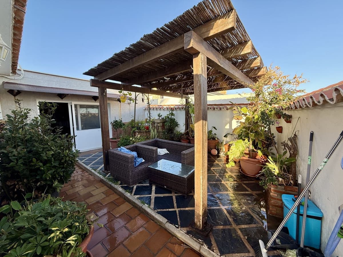 4 bedroom Villa for sale in Mijas - € 1,680,000 (Ref: 9939185)
