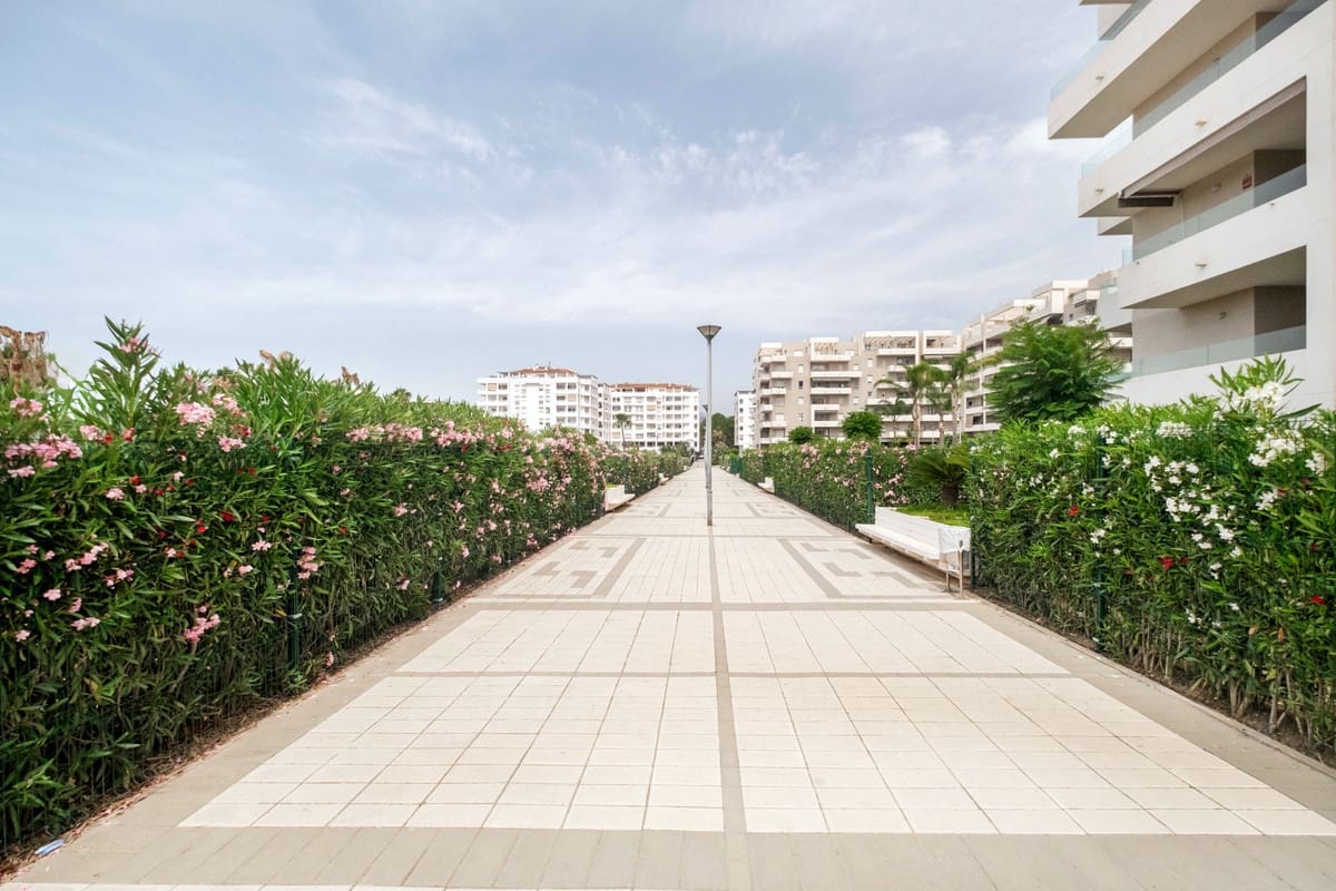 2 camera da letto Appartamento in vendita in Nueva Andalucia - 425.000 € (Rif: 9939187)