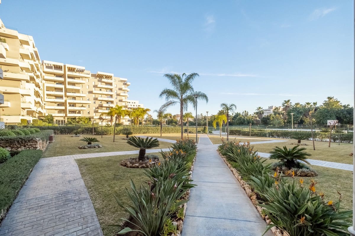 2 camera da letto Appartamento in vendita in Nueva Andalucia - 425.000 € (Rif: 9939187)