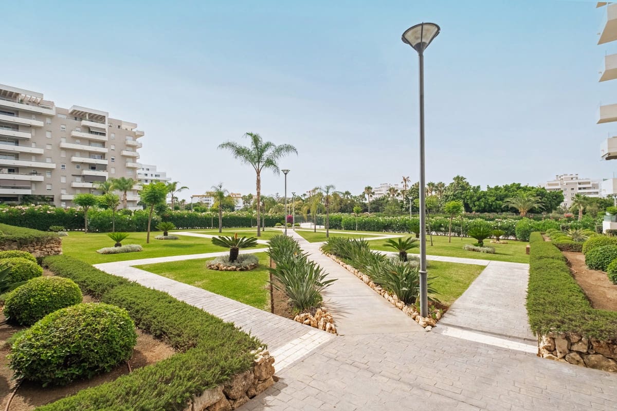 2 camera da letto Appartamento in vendita in Nueva Andalucia - 425.000 € (Rif: 9939187)