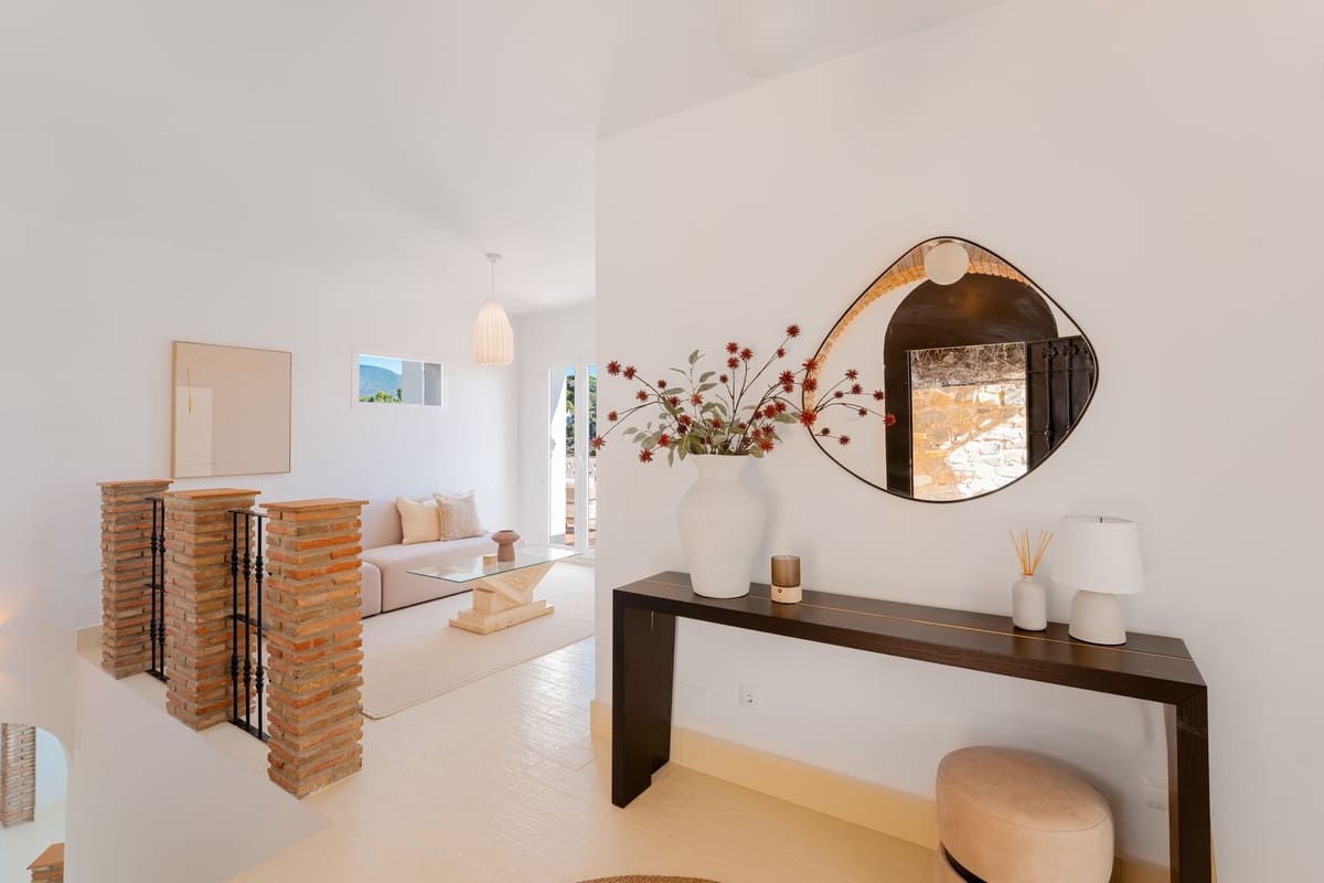 6 chambre Villa/Maison à vendre à El Madronal - 2 695 000 € (Ref: 9941612)
