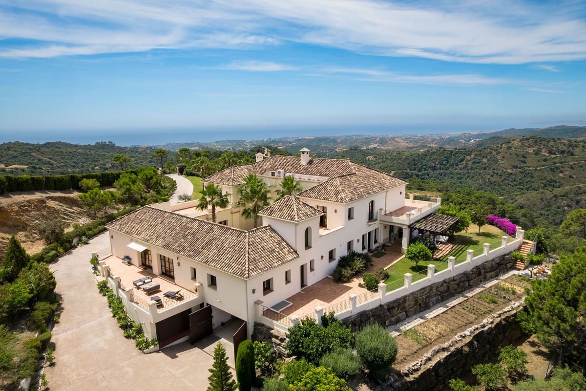 5 soveværelse Villa til salg i Estepona - € 4.500.000 (Ref: 9941616)