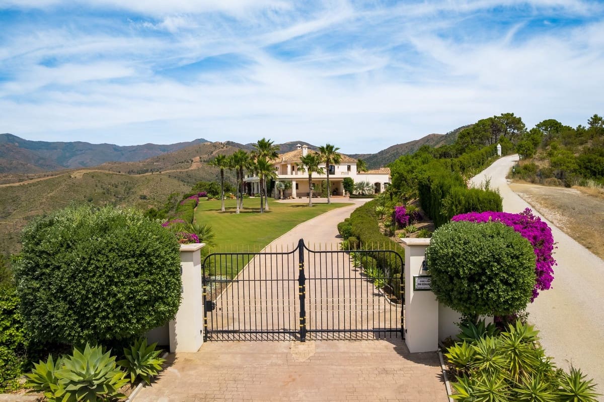 5 soveværelse Villa til salg i Estepona - € 4.500.000 (Ref: 9941616)