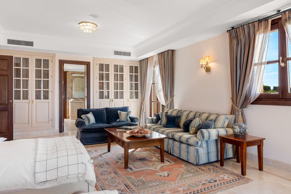 5 soveværelse Villa til salg i Estepona - € 4.500.000 (Ref: 9941616)