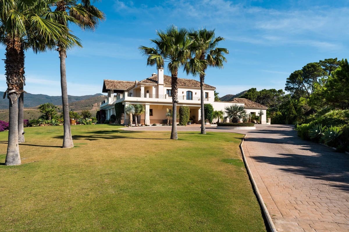 5 soveværelse Villa til salg i Estepona - € 4.500.000 (Ref: 9941616)