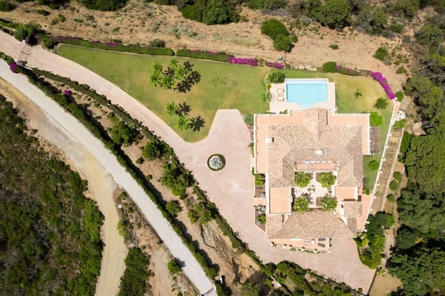 5 soveværelse Villa til salg i Parque Central, Estepona - € 4.500.000 (Ref: 9941616)
