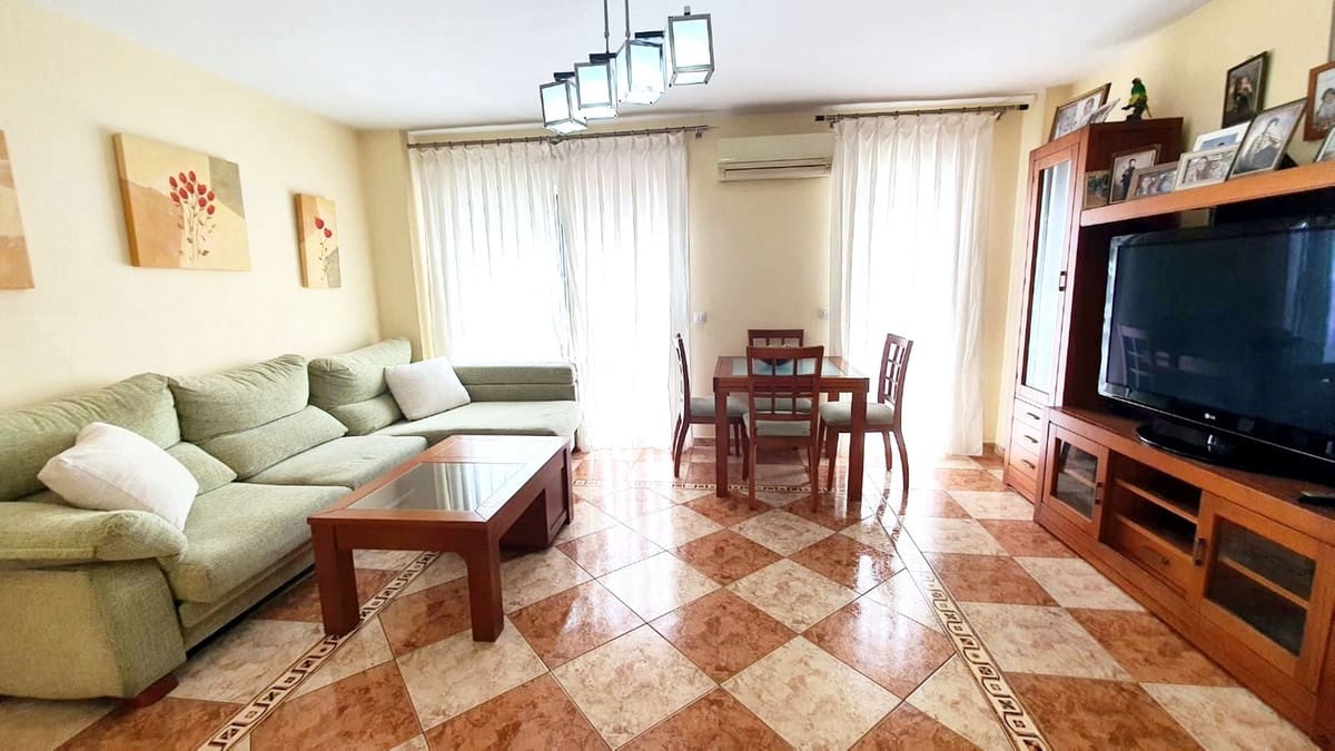 3 quarto Apartamento para venda em Alhaurin el Grande - 250 000 € (Ref: 9941625)