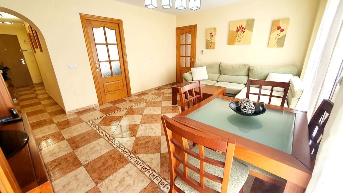 3 quarto Apartamento para venda em Alhaurin el Grande - 250 000 € (Ref: 9941625)