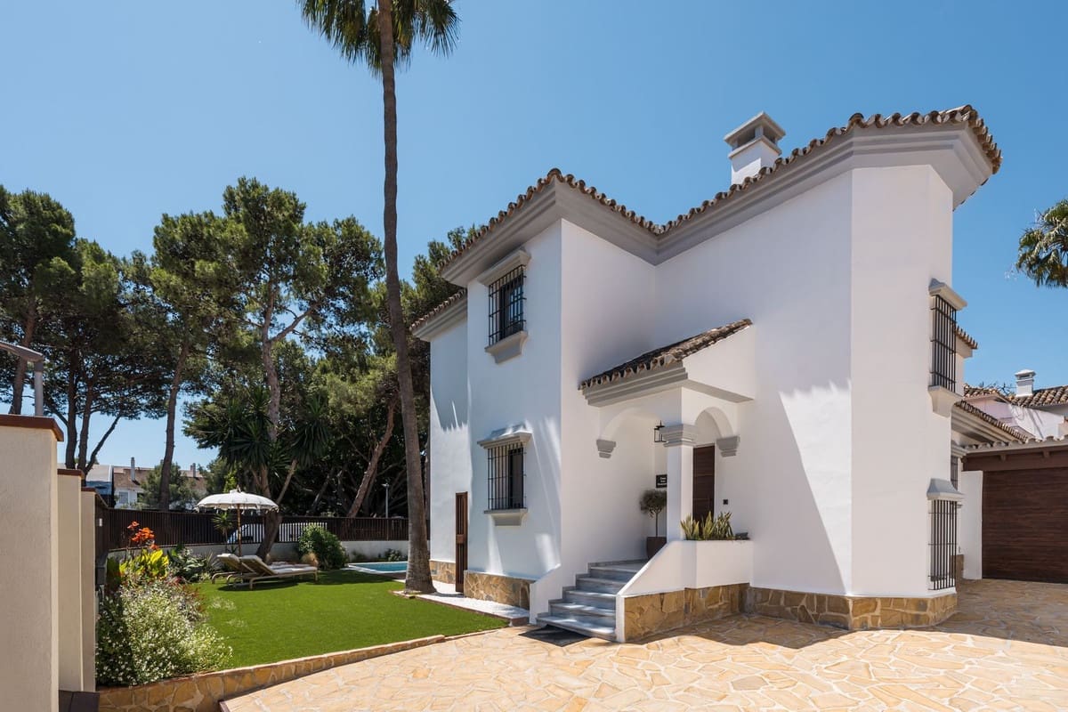 6 quarto Moradia para venda em Puerto Banus - 1 995 000 € (Ref: 9943234)