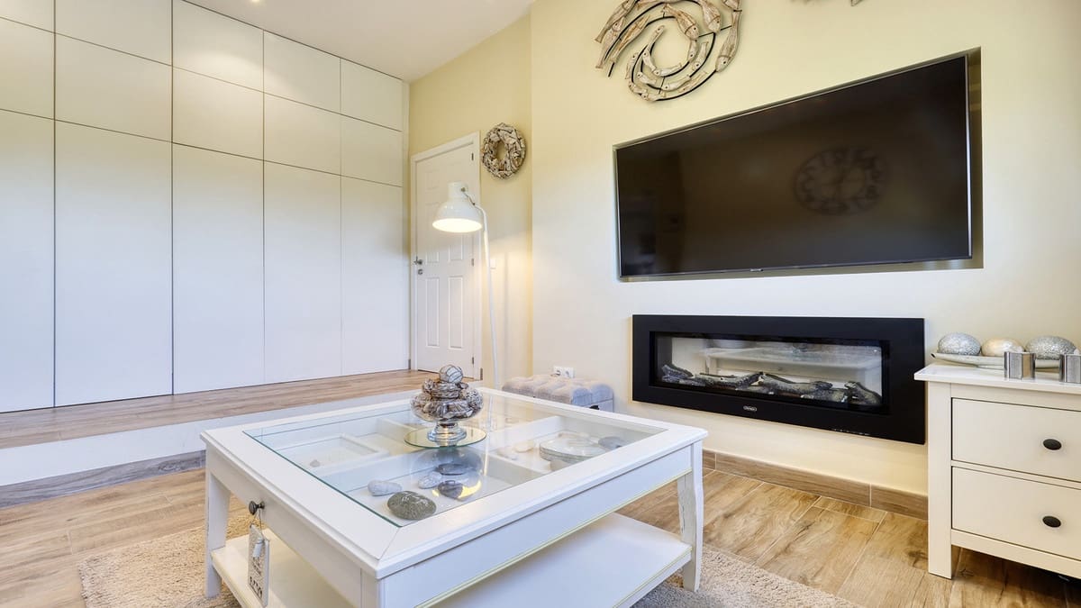 4 soverom Villa til salgs i La Duquesa / Puerto de la Duquesa - € 650 000 (Ref: 9943235)