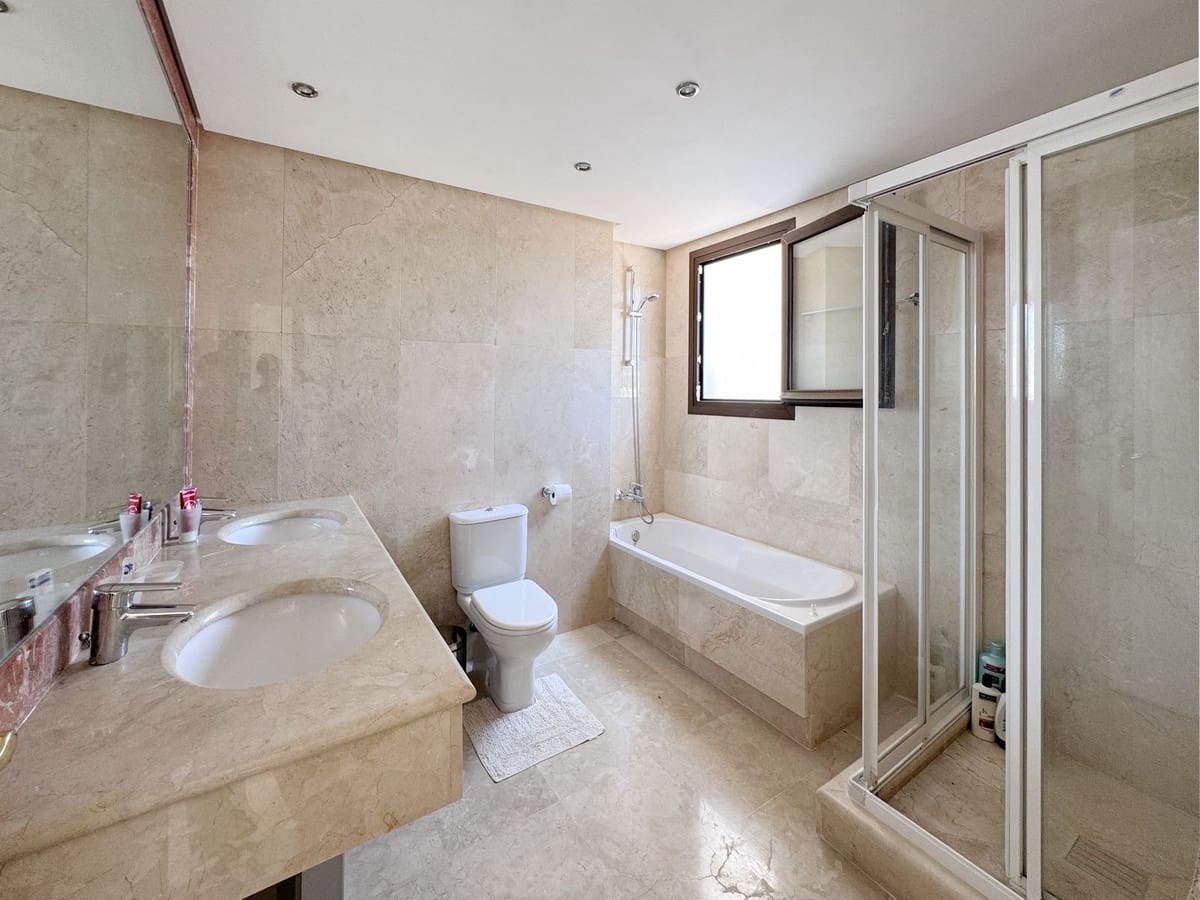 4 Zimmer Penthouse zu verkaufen in Mijas Golf mit Garage - 495.000 € (Ref: 9943237)